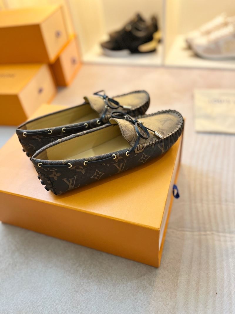 Louis Vuitton Low Shoes